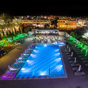 **** Hotell Nicholas Color Cypern
