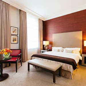 **** Hotell Radisson Blu Style Hotel, Österrike